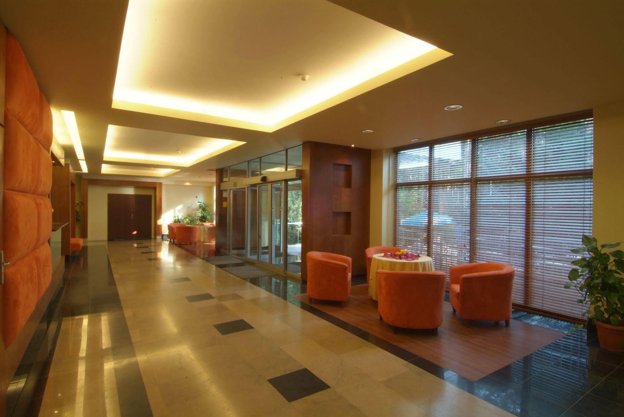 Hotel Orle กดัญสก์ ภายนอก รูปภาพ