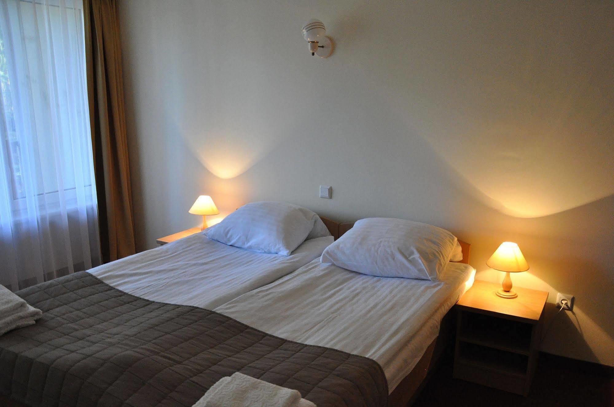 Hotel Orle กดัญสก์ ภายนอก รูปภาพ